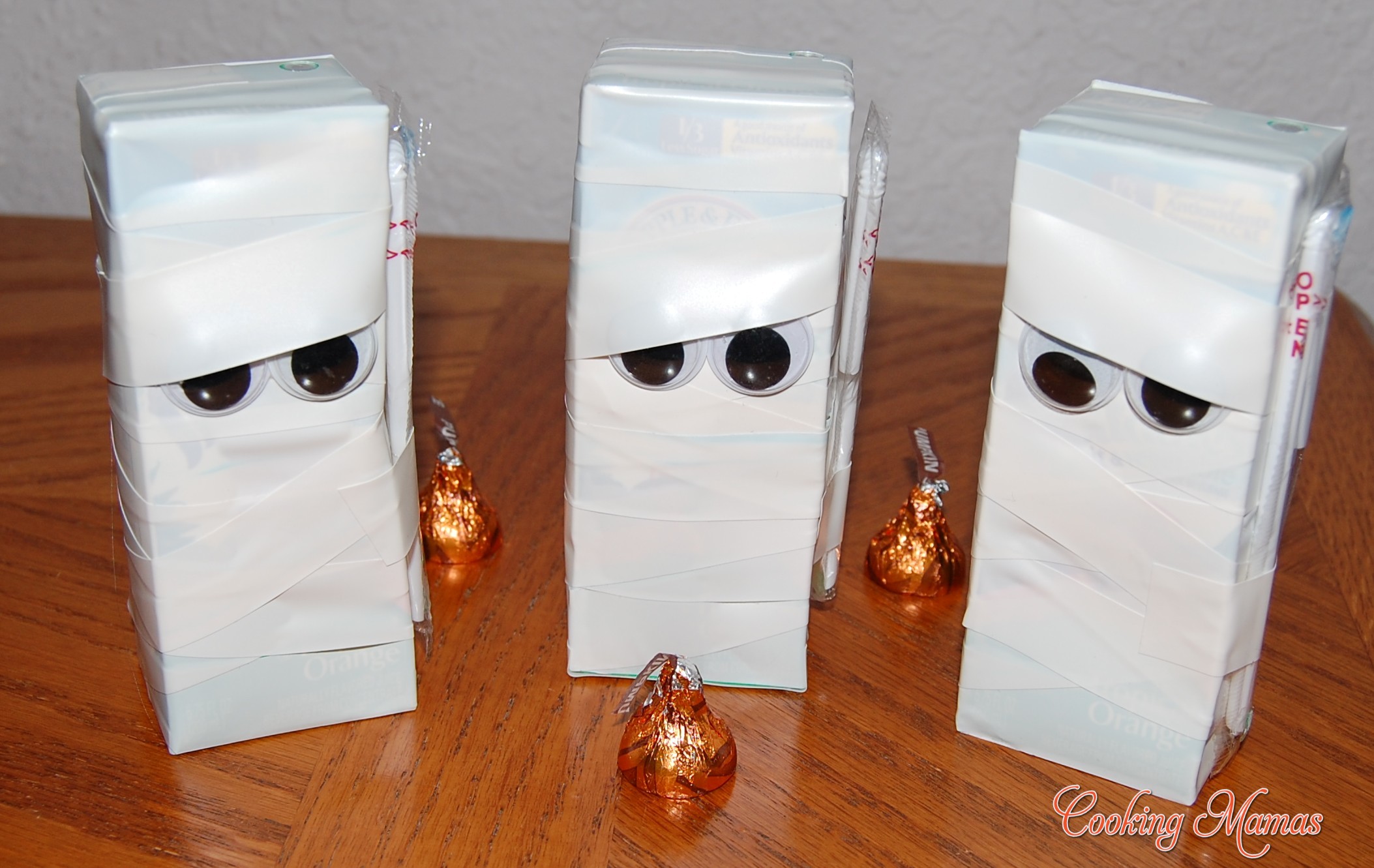 DIY Juice Box Mummies for Spooktacular Halloween Decor