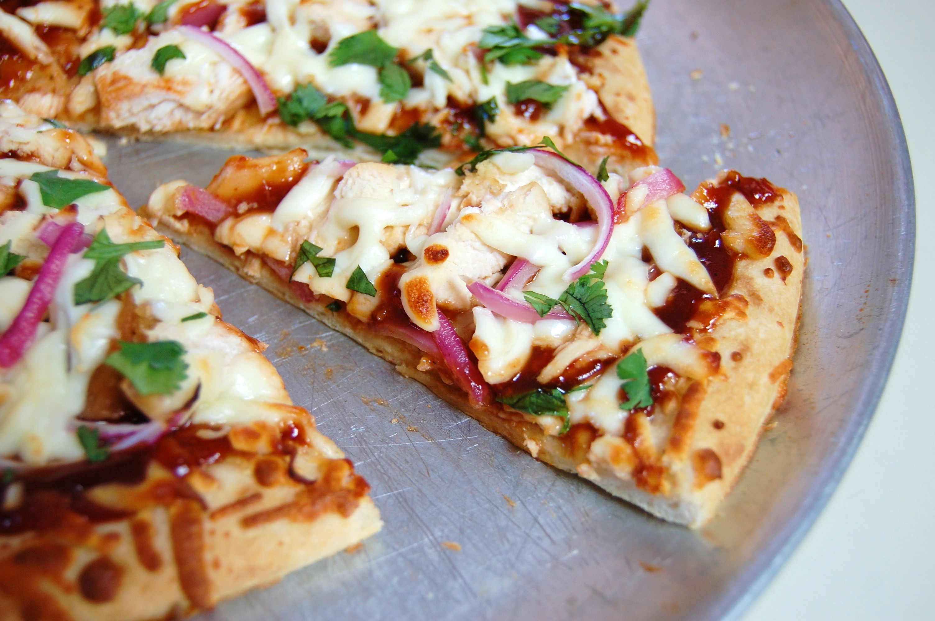 Grilled BBQ Chicken Pizza –