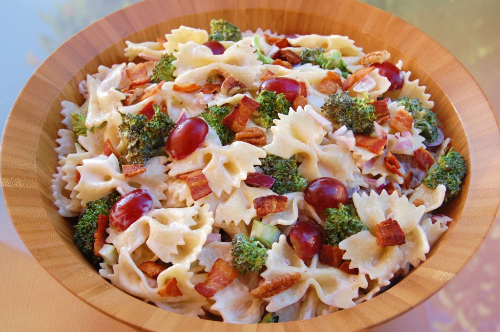 Broccoli Bacon & Grape Pasta Salad | Cooking Mamas